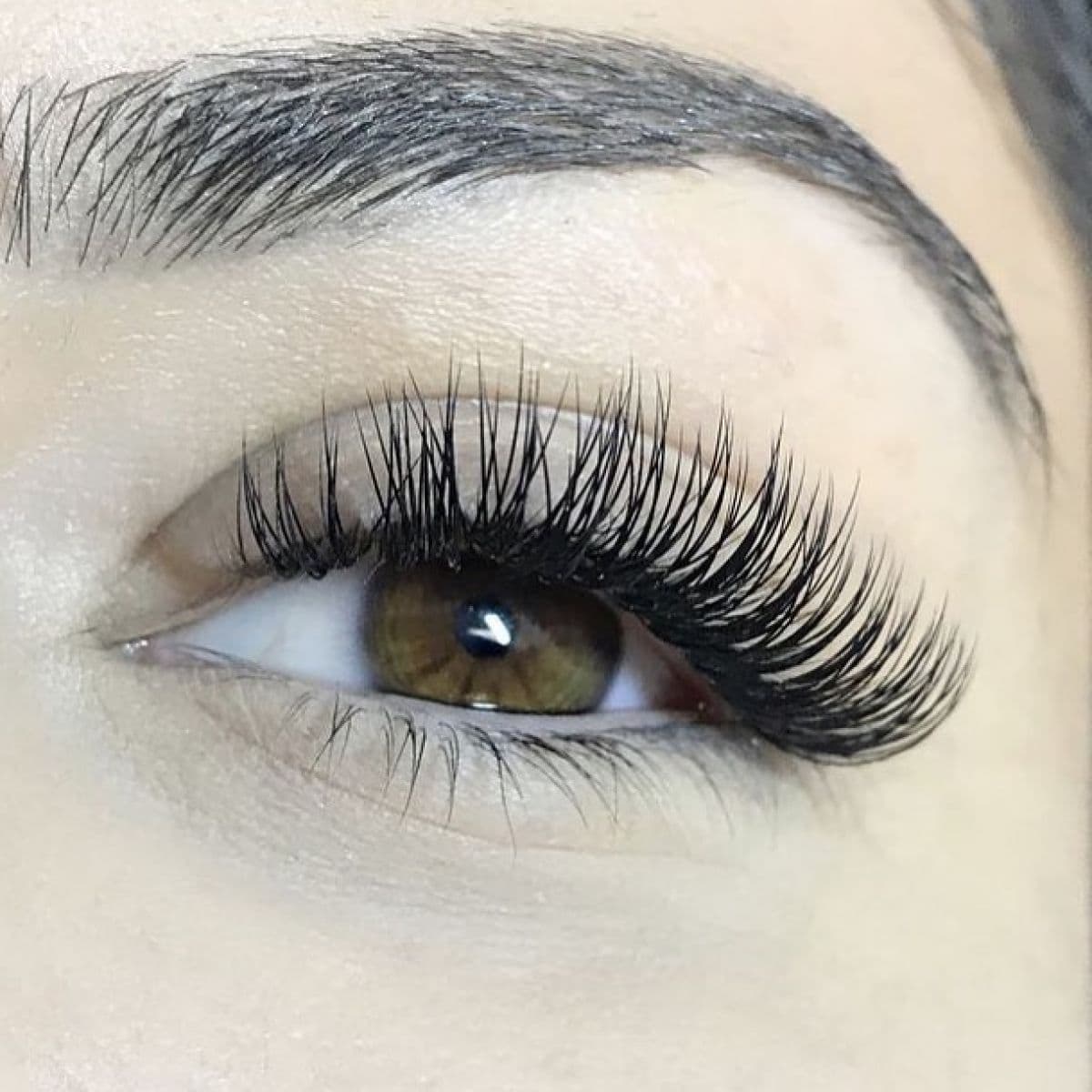 Extensions de cils